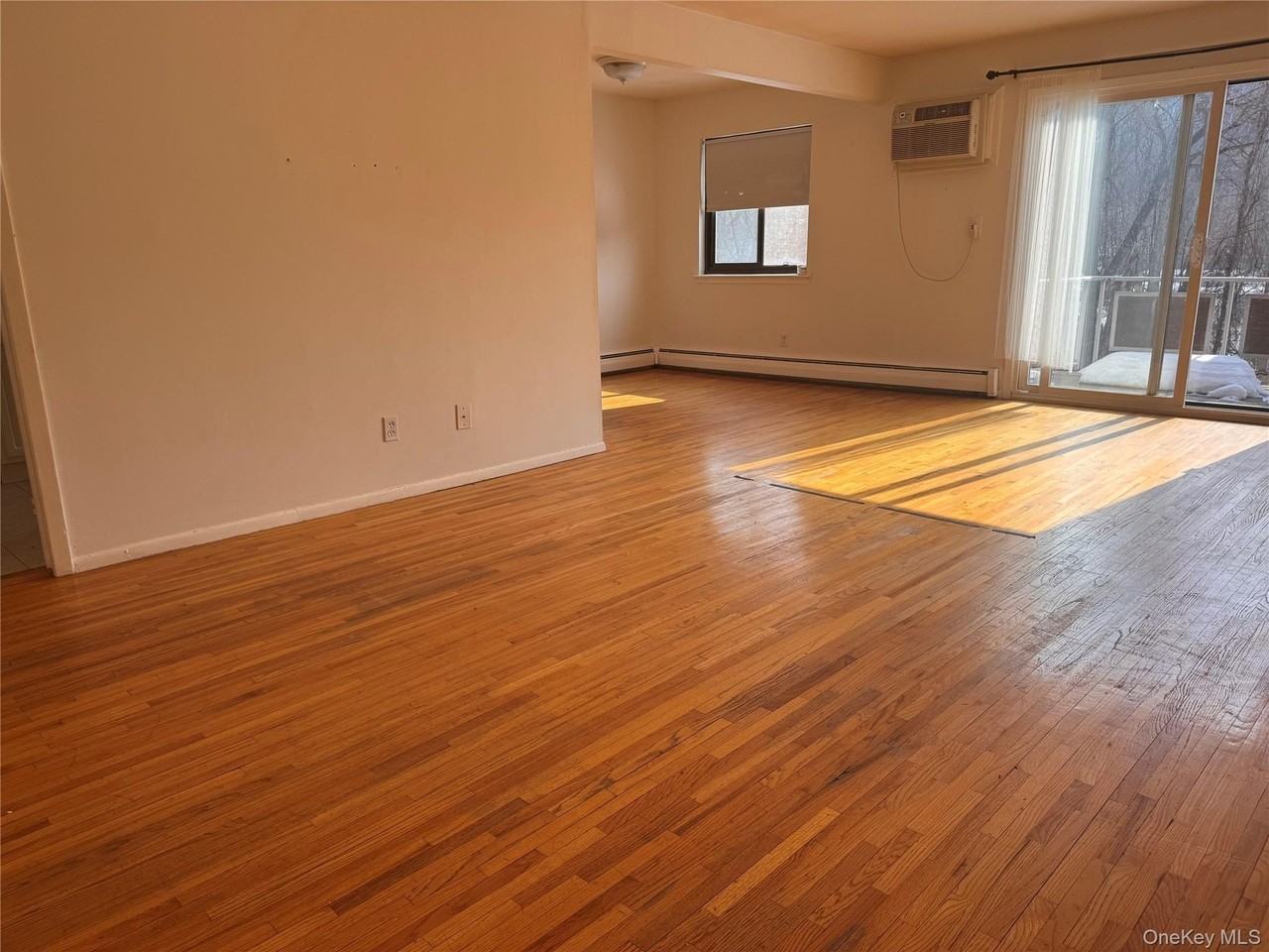 12 Charles Ln Apt 2c #2C - Photo 3 of 12