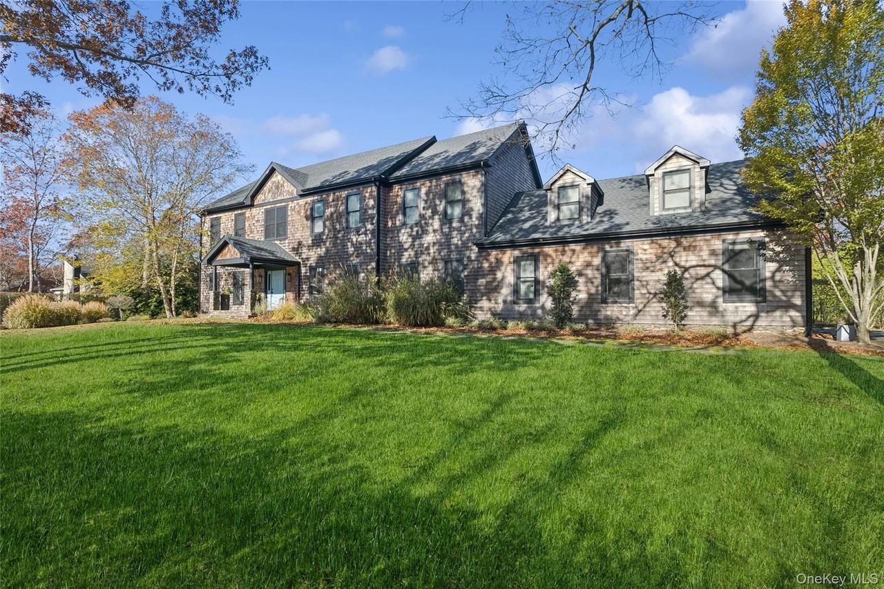 9 Debras Way - Photo 2 of 23