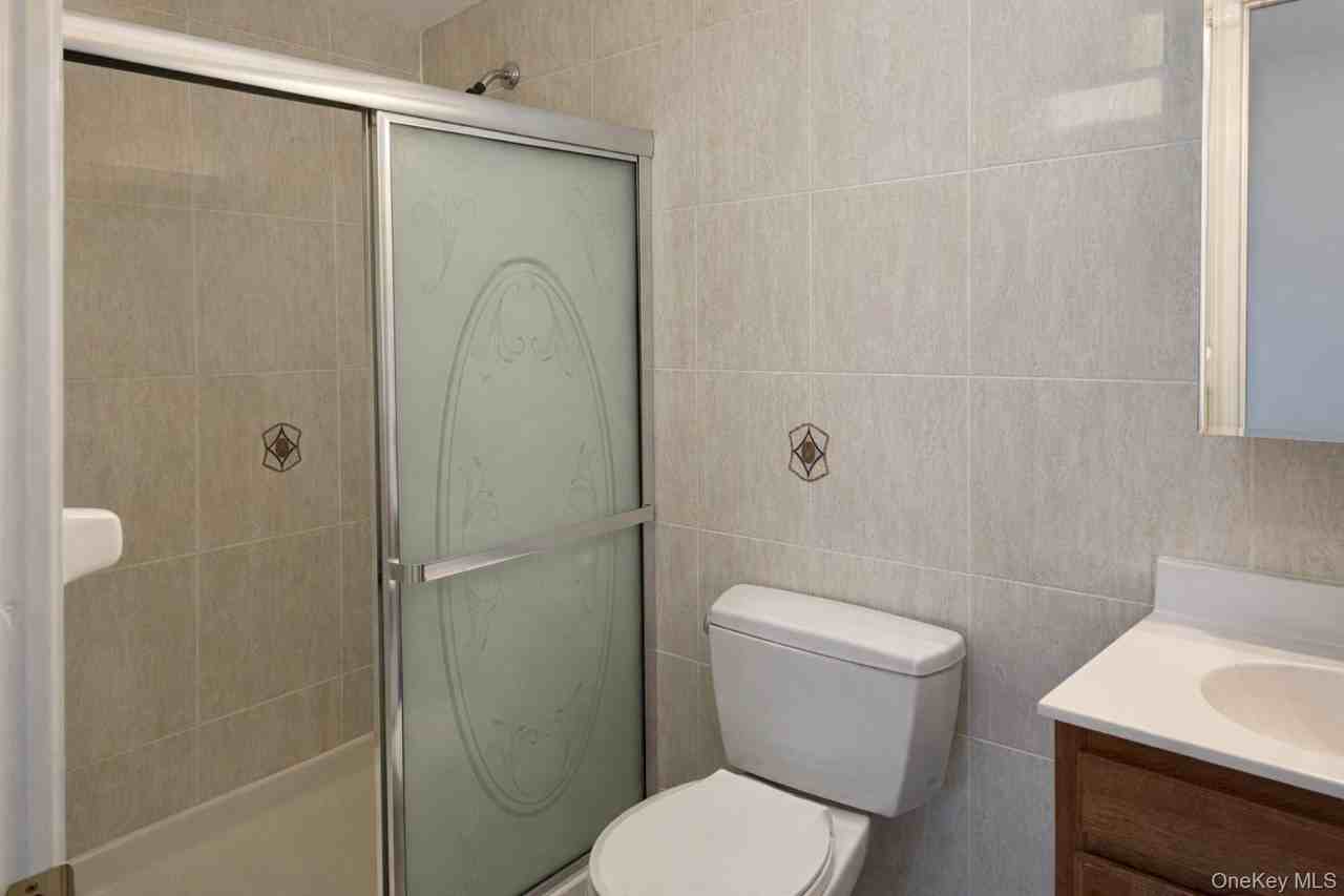 4204 218th St Unit 2 #2 - Photo 7 of 12