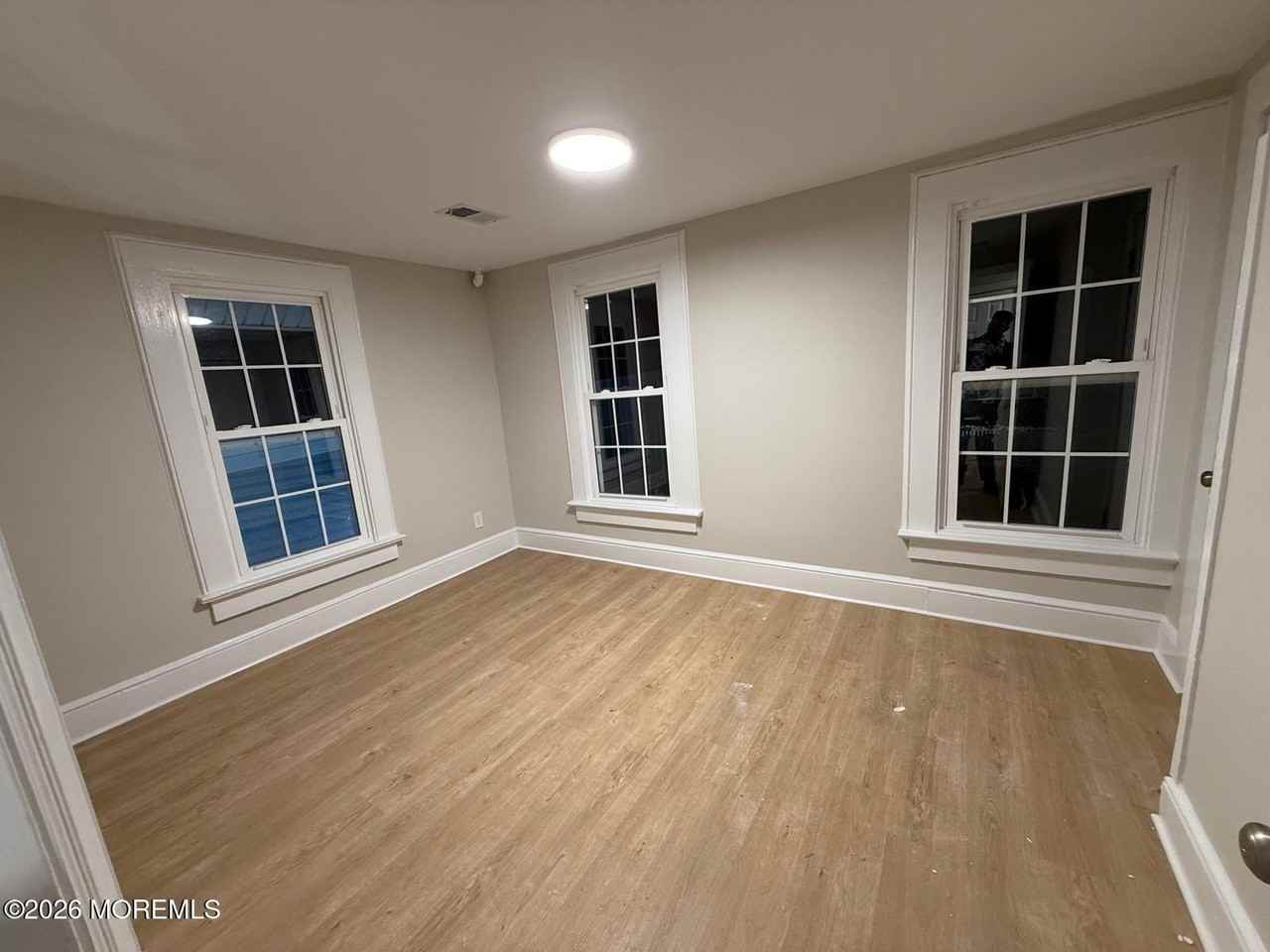 148 Main St - Photo 2 of 9