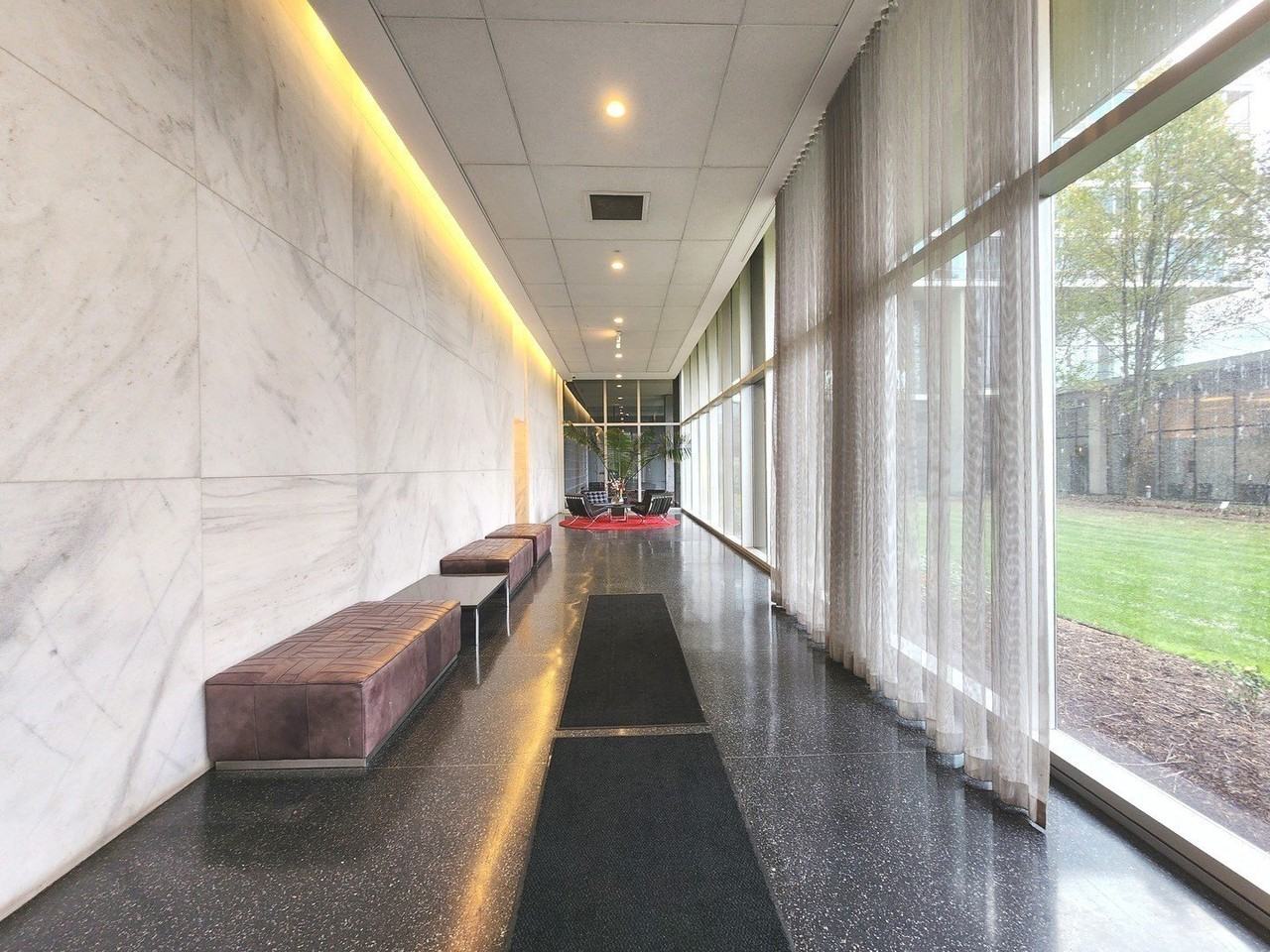 9655 Woods Dr Unit 512 #512 - Photo 3 of 44