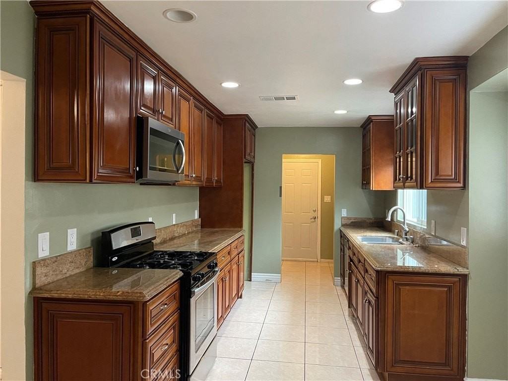 14473 San Ardo Dr - Photo 6 of 31