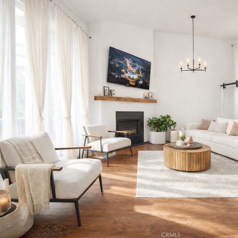 13331 Moorpark St #332