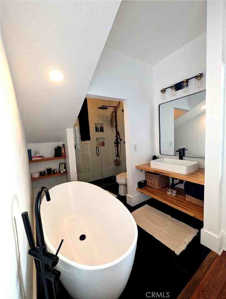 13331 Moorpark St #332 - Photo 3 of 17