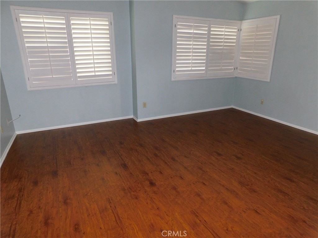 2180 Hedgerow Ln - Photo 6 of 19