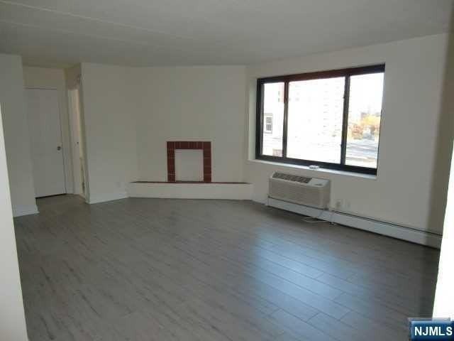 9 Columbia Ter Apt 3d - Photo 6 of 22