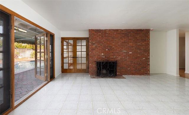 1509 Anita Ln - Photo 2 of 8