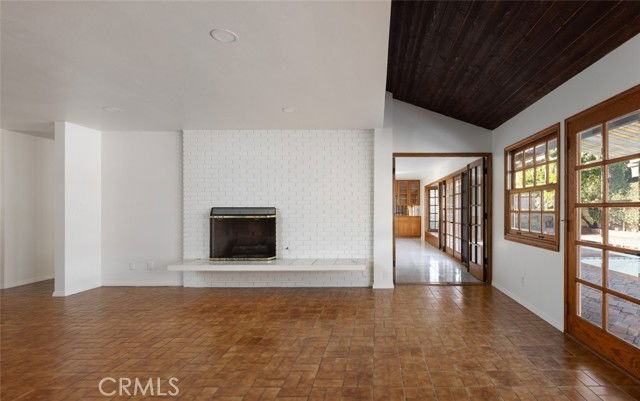 1509 Anita Ln - Photo 4 of 8