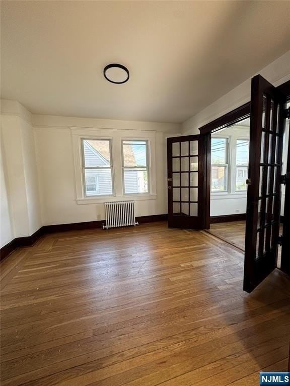 44 Hickory Ave - Photo 4 of 14