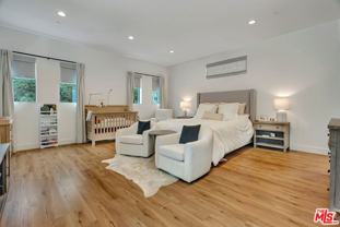 4203 Saugus Ave - Photo 1 of 1