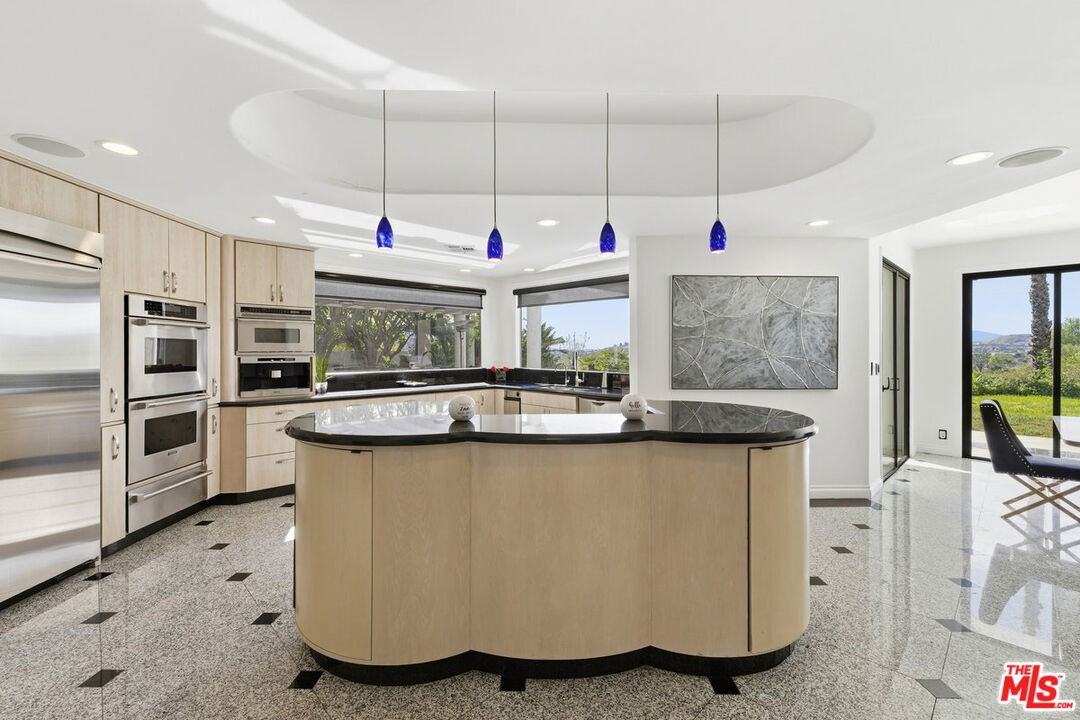 24366 La Masina Ct - Photo 3 of 8