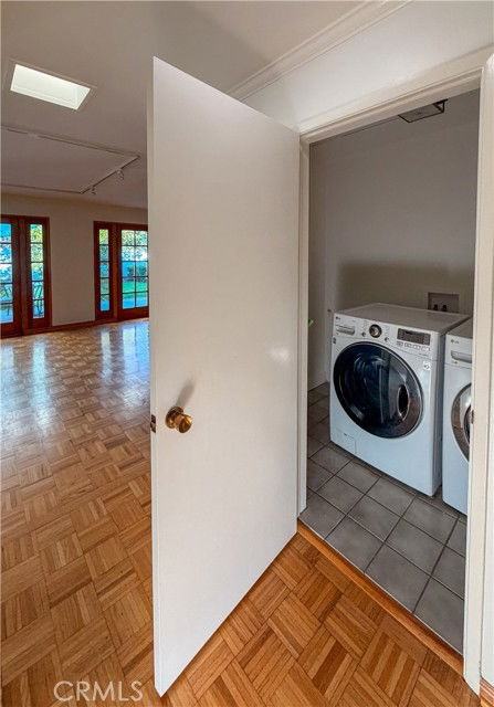 5516 Ethel Ave - Photo 4 of 8