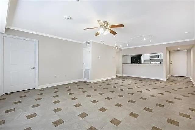 3456 Cleary Ave #101 - Photo 4 of 13