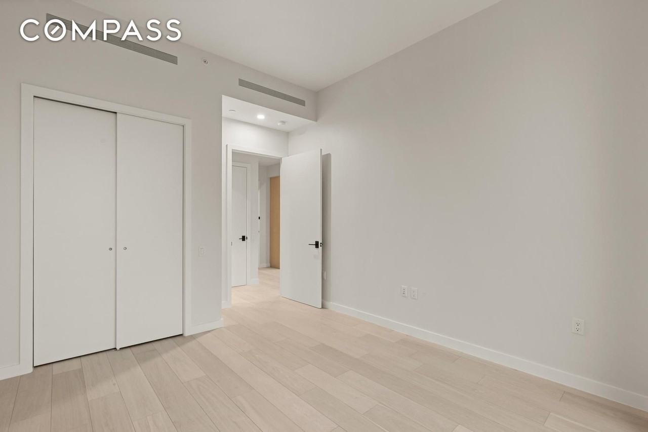 445 5th Ave #5H - Photo 7 of 20