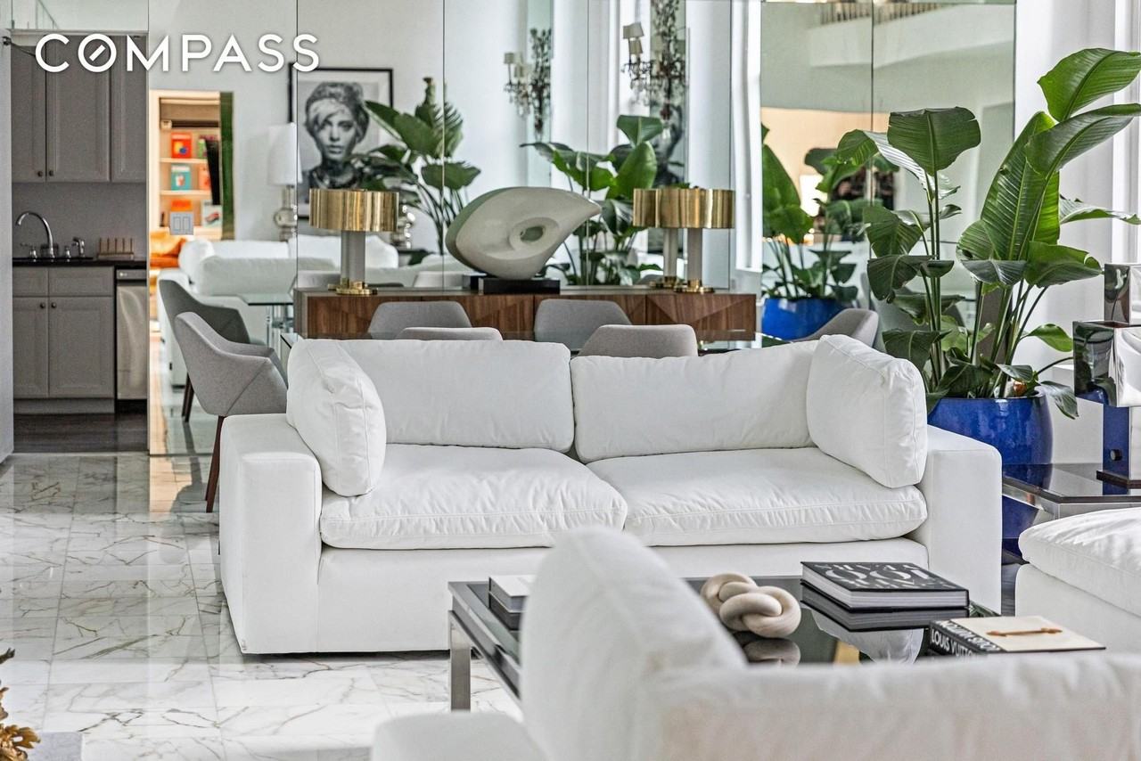 111 E 56th St #2100 - Photo 6 of 24