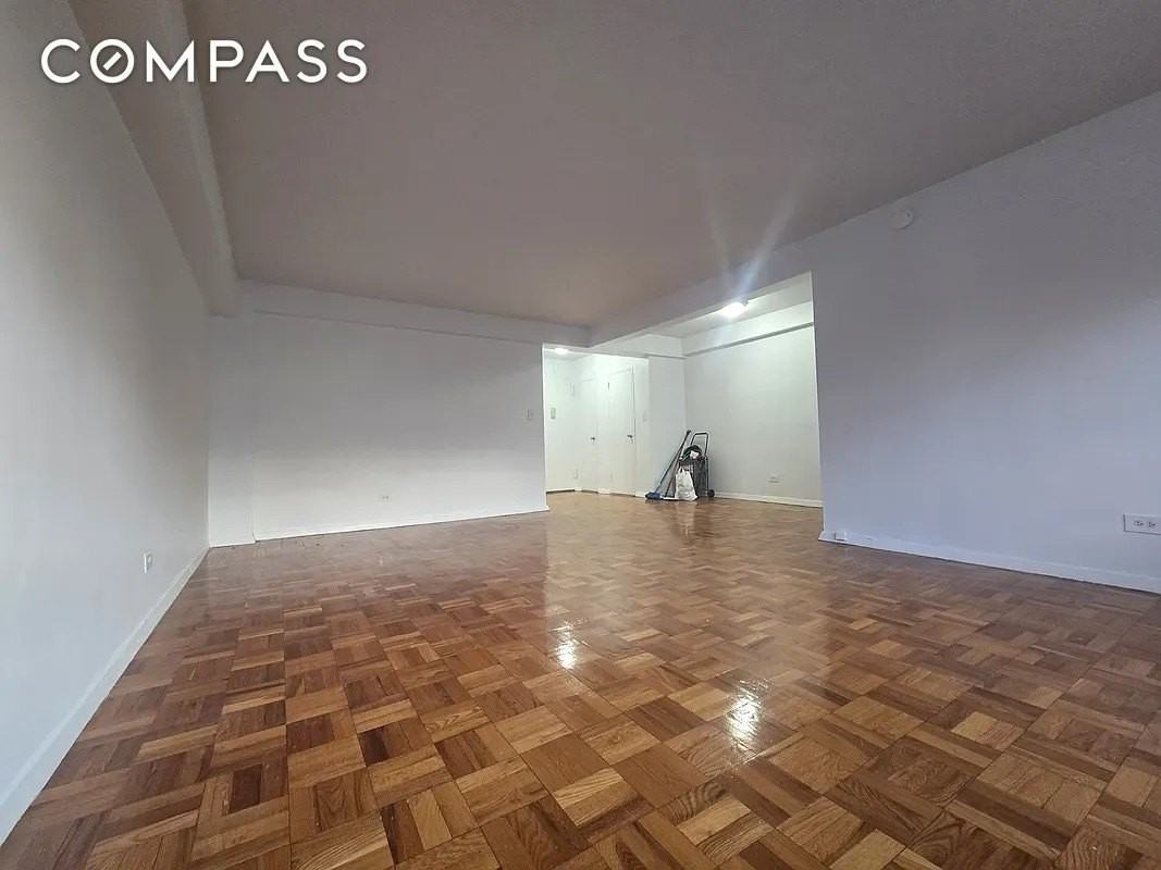 1801 Dorchester Rd #6B - Photo 5 of 7