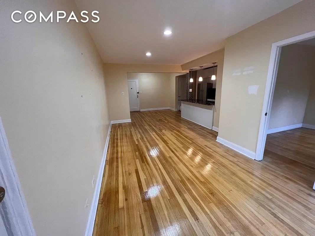 1801 Dorchester Rd #2E - Photo 2 of 5