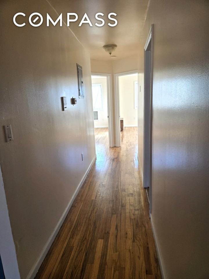 332 Herzl St #3 - Photo 2 of 8