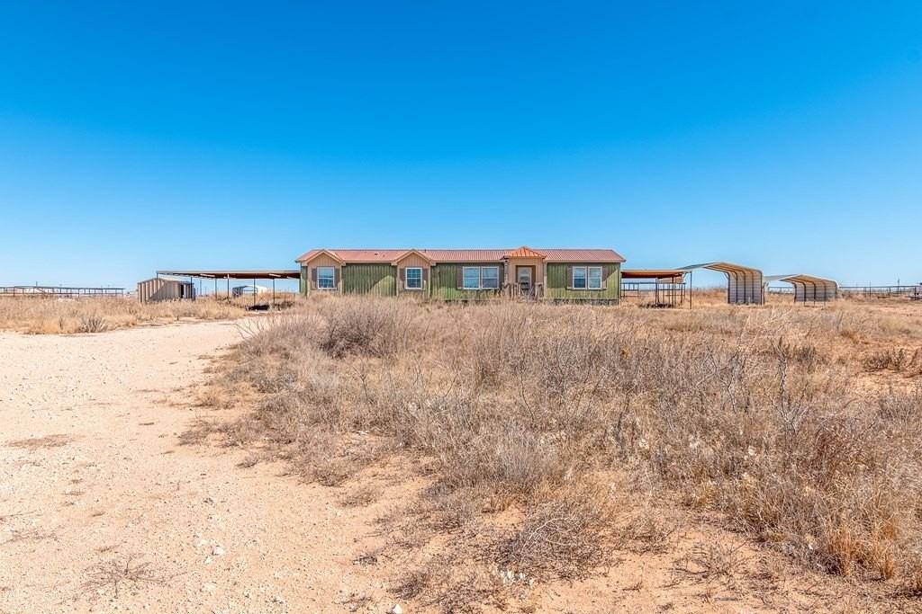 1504 N County Road 1068 - Photo 2 of 29