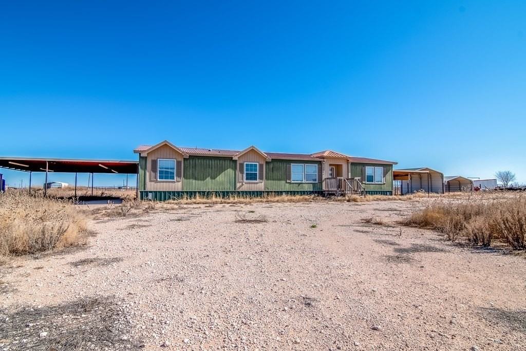 1504 N County Road 1068 - Photo 3 of 29