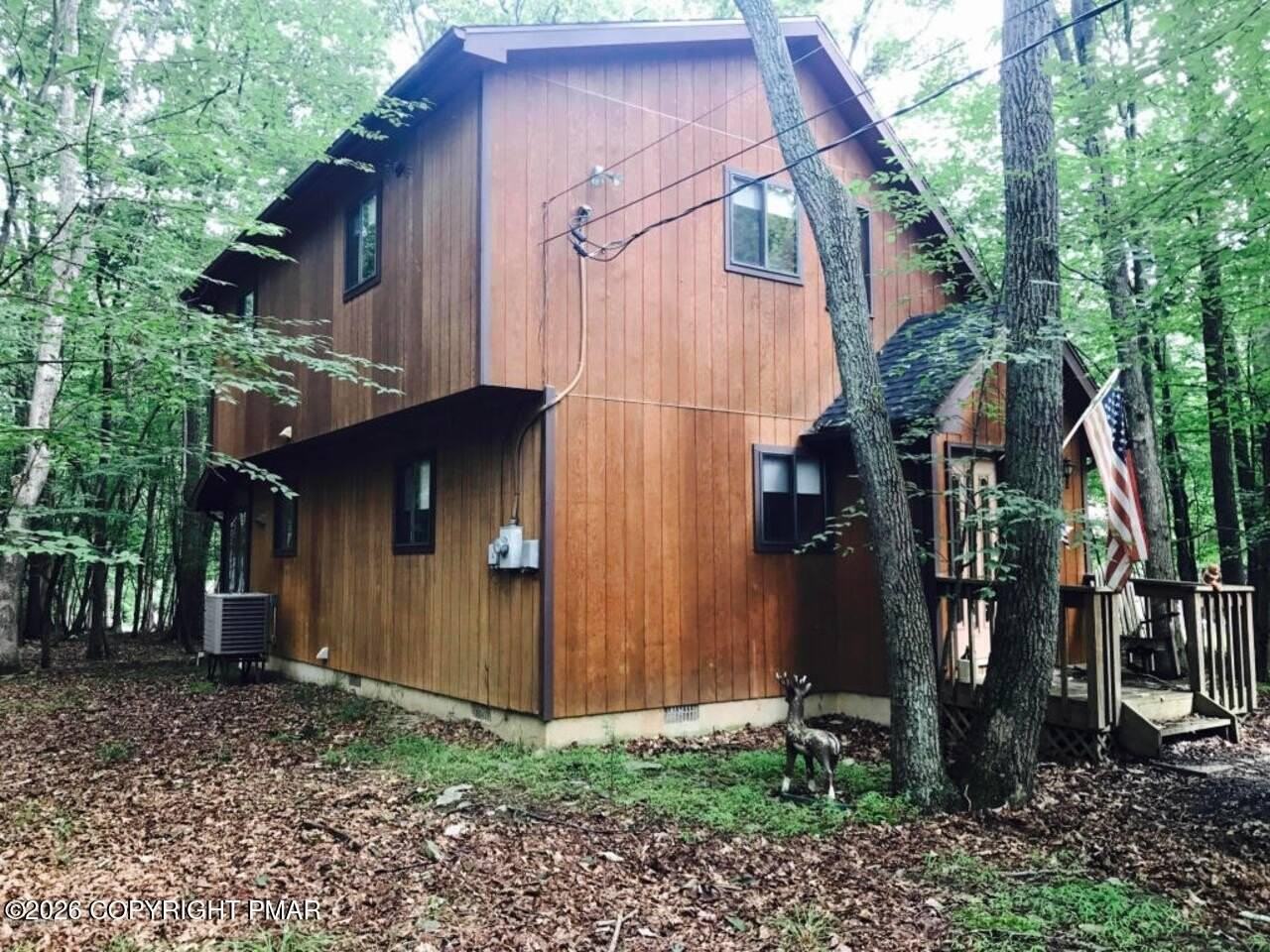 256 Julian Ter - Photo 2 of 13