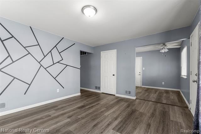 457 Stewart Ave - Photo 7 of 28