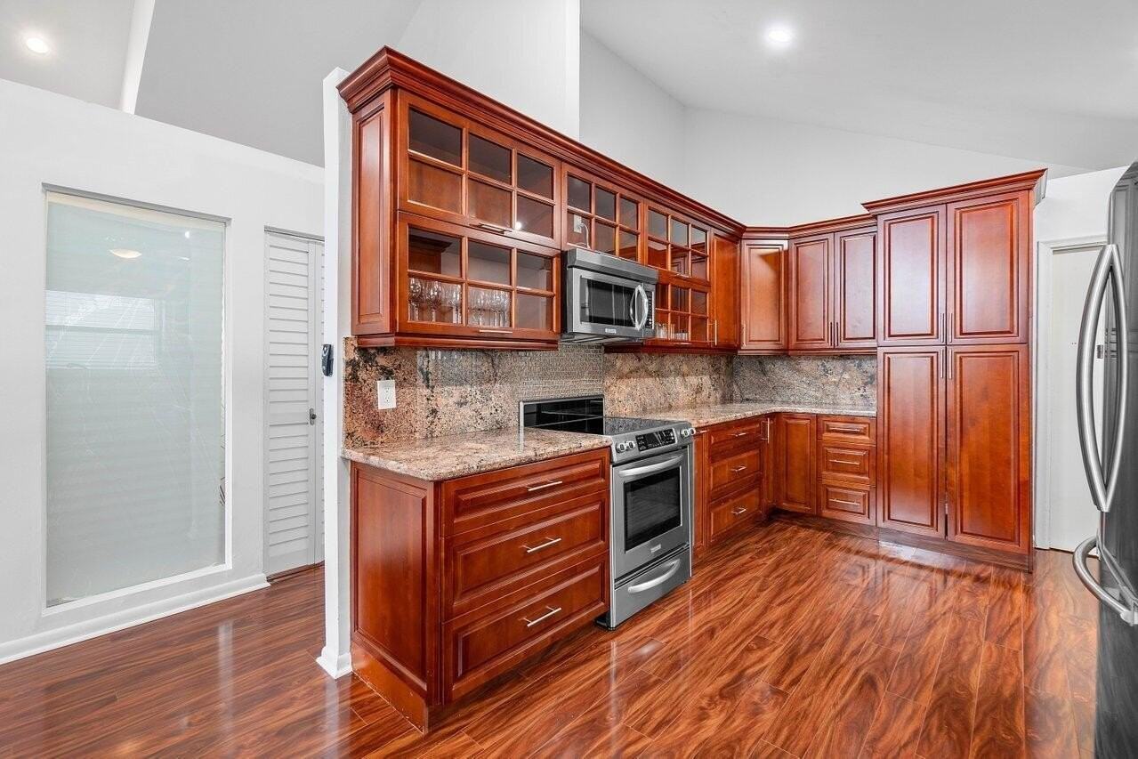 5236 Via De Amalfi Dr - Photo 4 of 24