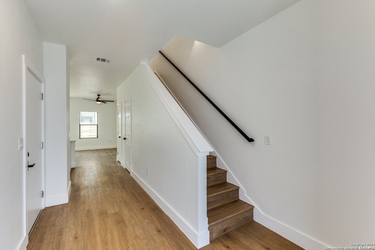 207 Gravel St Apt 101 #101 - Photo 4 of 26