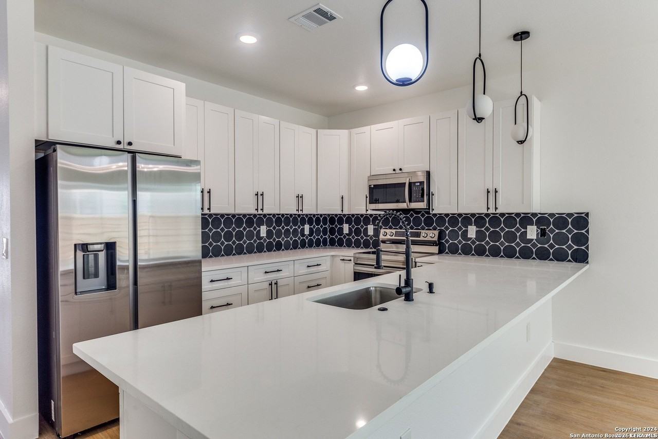 207 Gravel St Apt 101 #101 - Photo 7 of 26