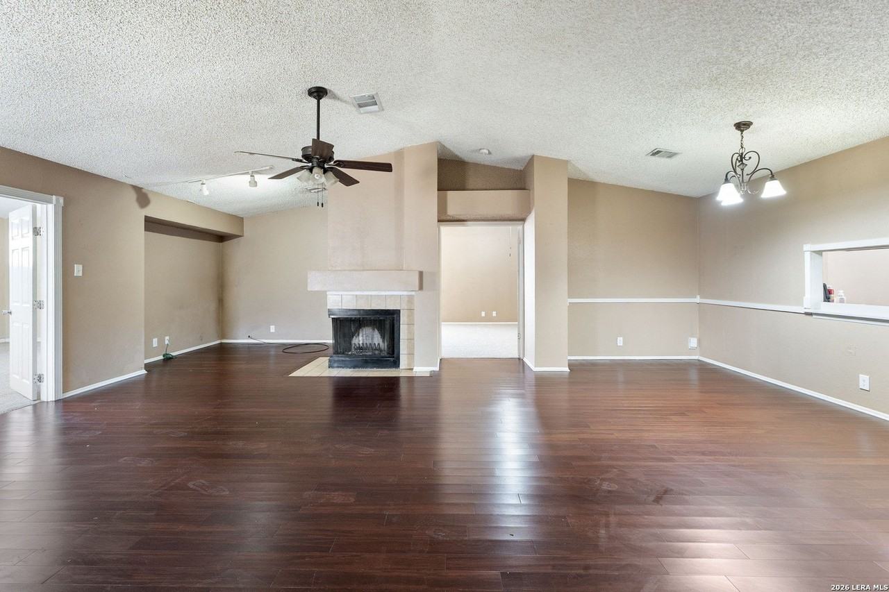 10315 Country Grn - Photo 3 of 15