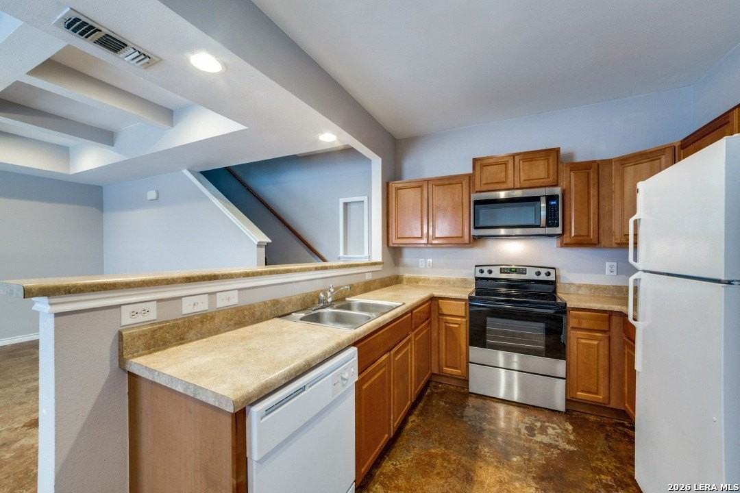 6402 Summit Oak Apt 1 #1 - Photo 4 of 12