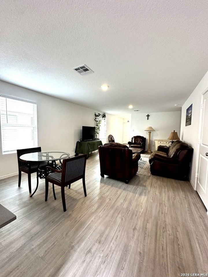 1611 Knoll Rdg - Photo 6 of 14