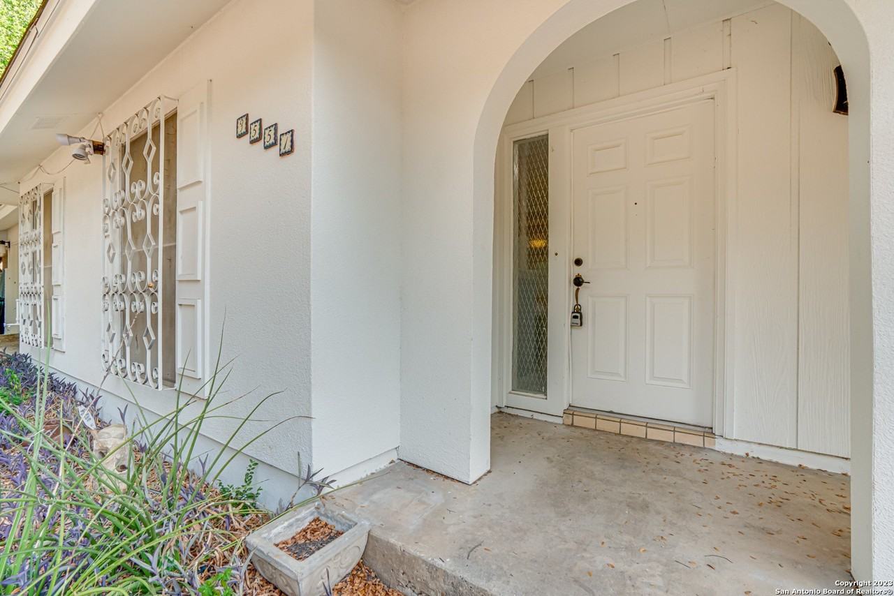 3551 Rock Creek Run - Photo 6 of 41