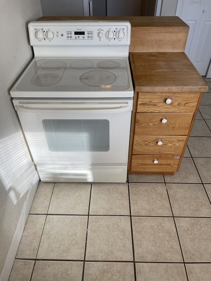 3704 Sw - Photo 5 of 10