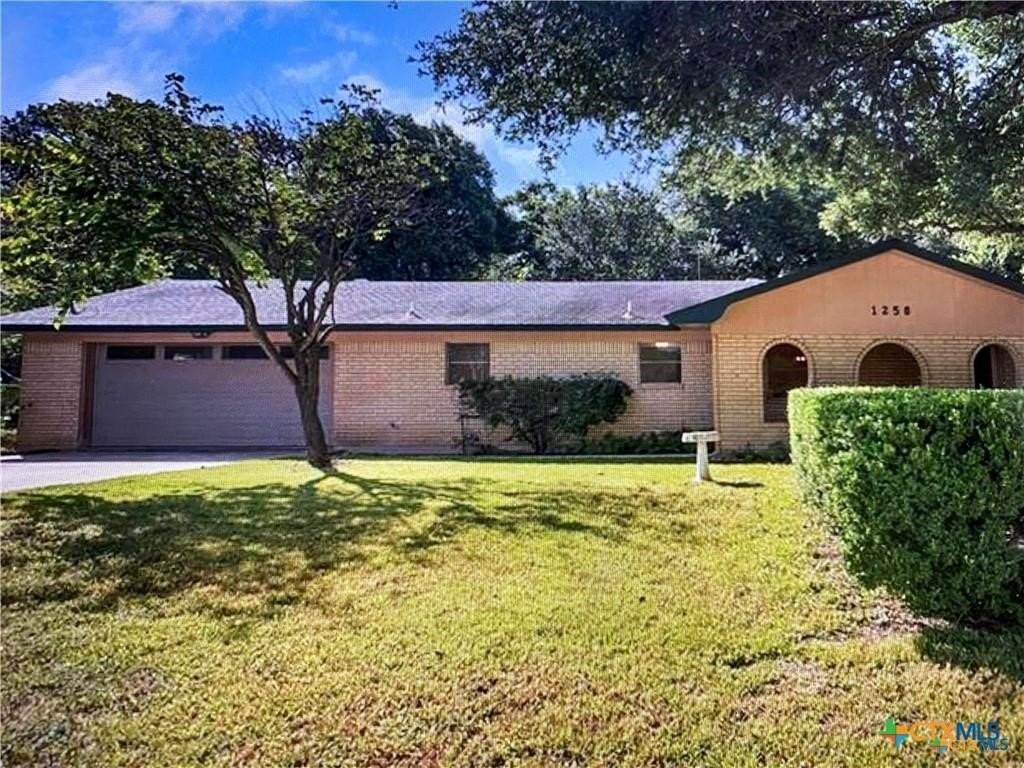 1250 E Common St - Photo 2 of 24