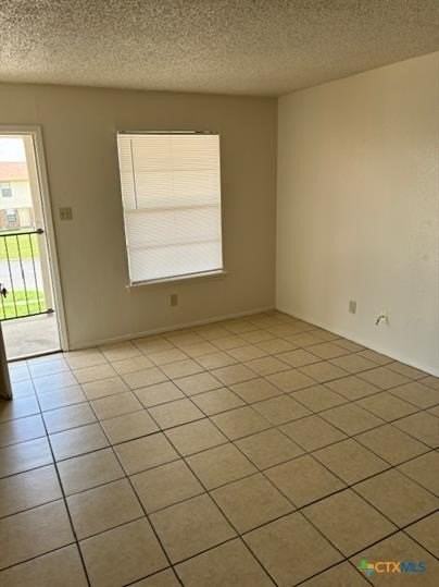 1104 Eastside Dr Apt D #D - Photo 5 of 7