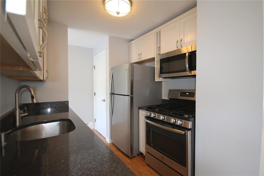 149 Church St - Photo 2 of 14