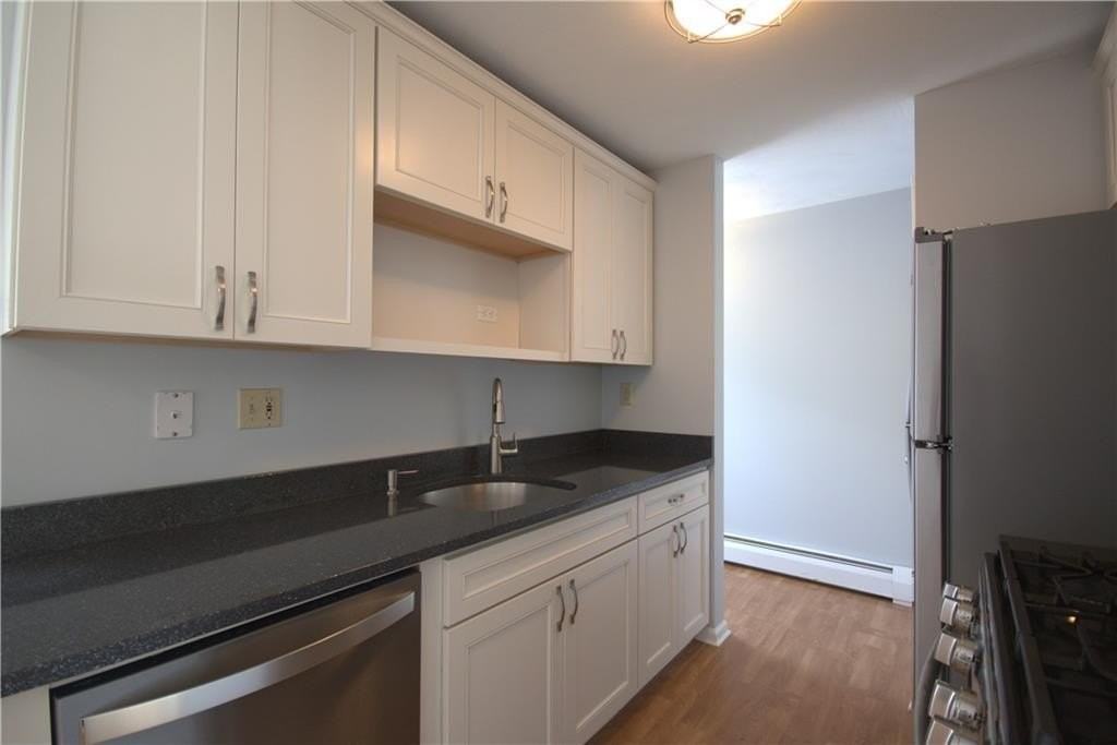 149 Church St - Photo 3 of 14