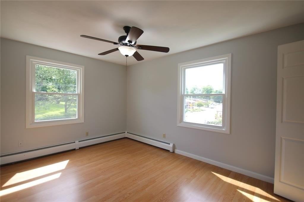 149 Church St - Photo 7 of 14