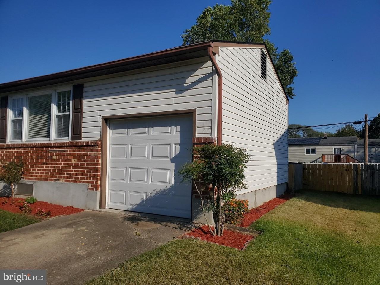 836 Townsend Blvd - Photo 3 of 25