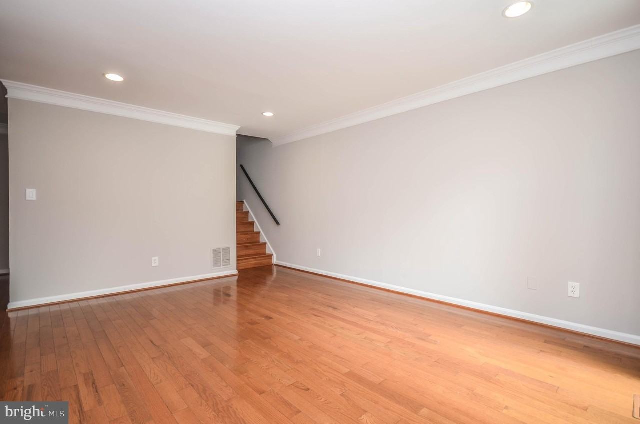 9316 Jarrett Ct - Photo 4 of 41