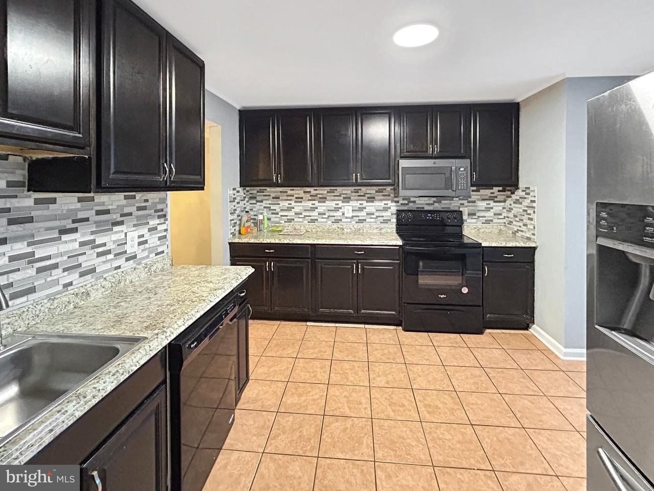 19634 Club Lake Rd - Photo 2 of 22