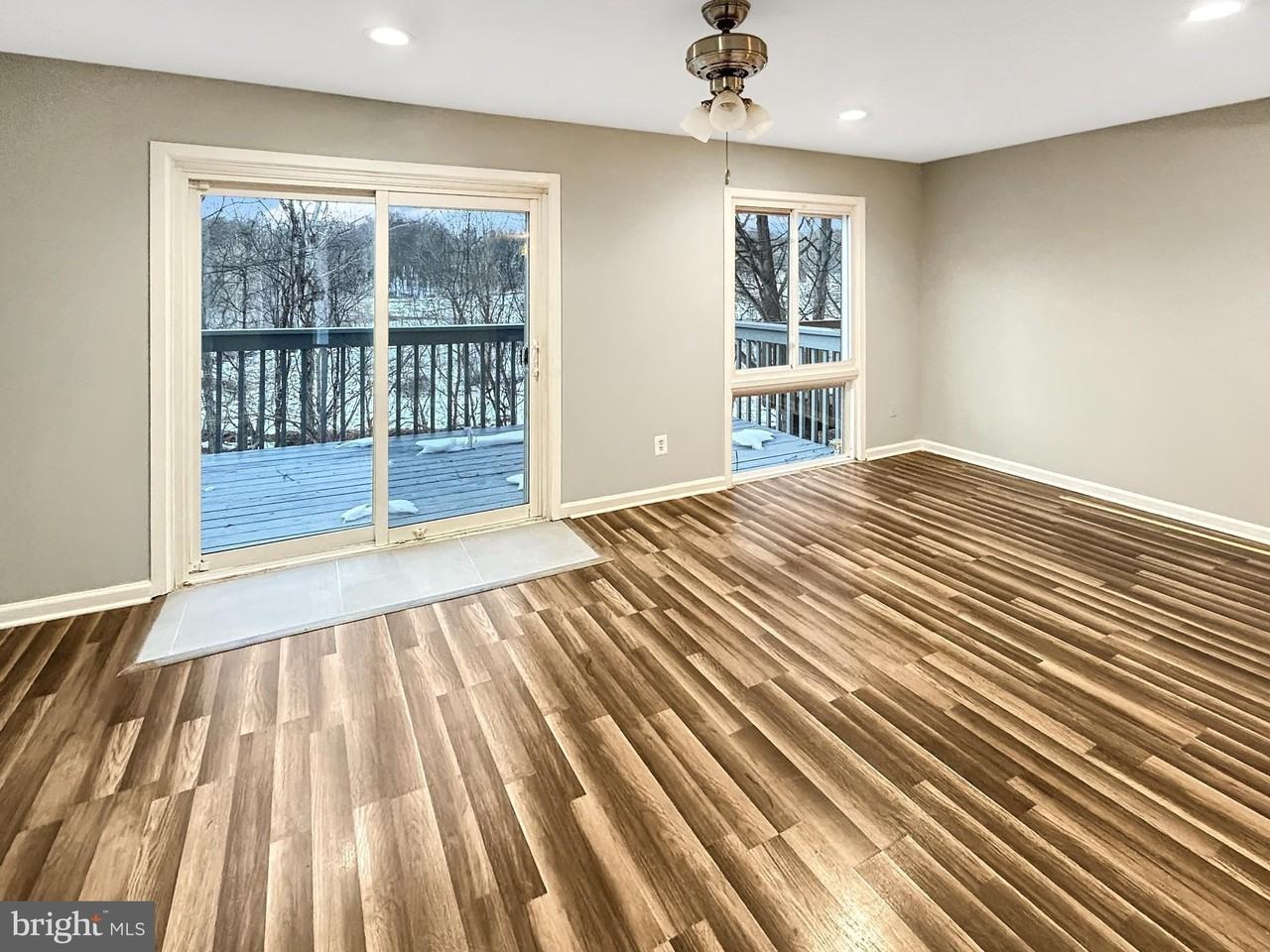 19634 Club Lake Rd - Photo 5 of 22