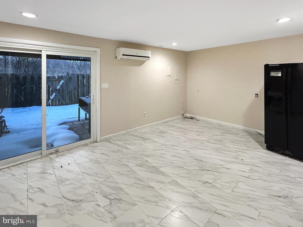 19634 Club Lake Rd - Photo 7 of 22