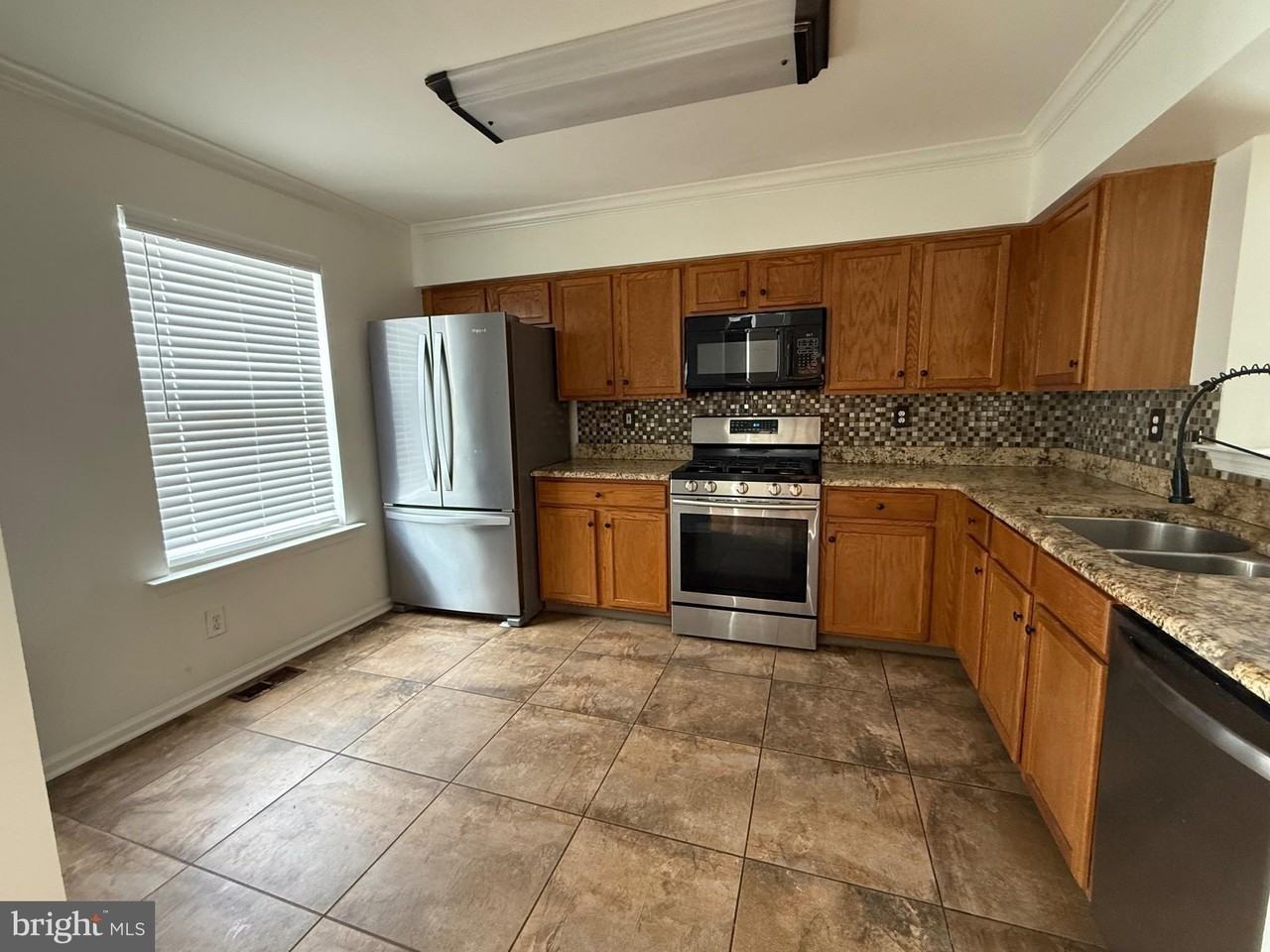 14 Bryant Dr - Photo 6 of 28