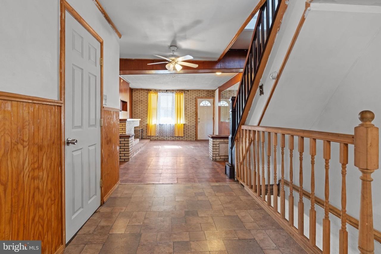 2830 Memphis St - Photo 7 of 22