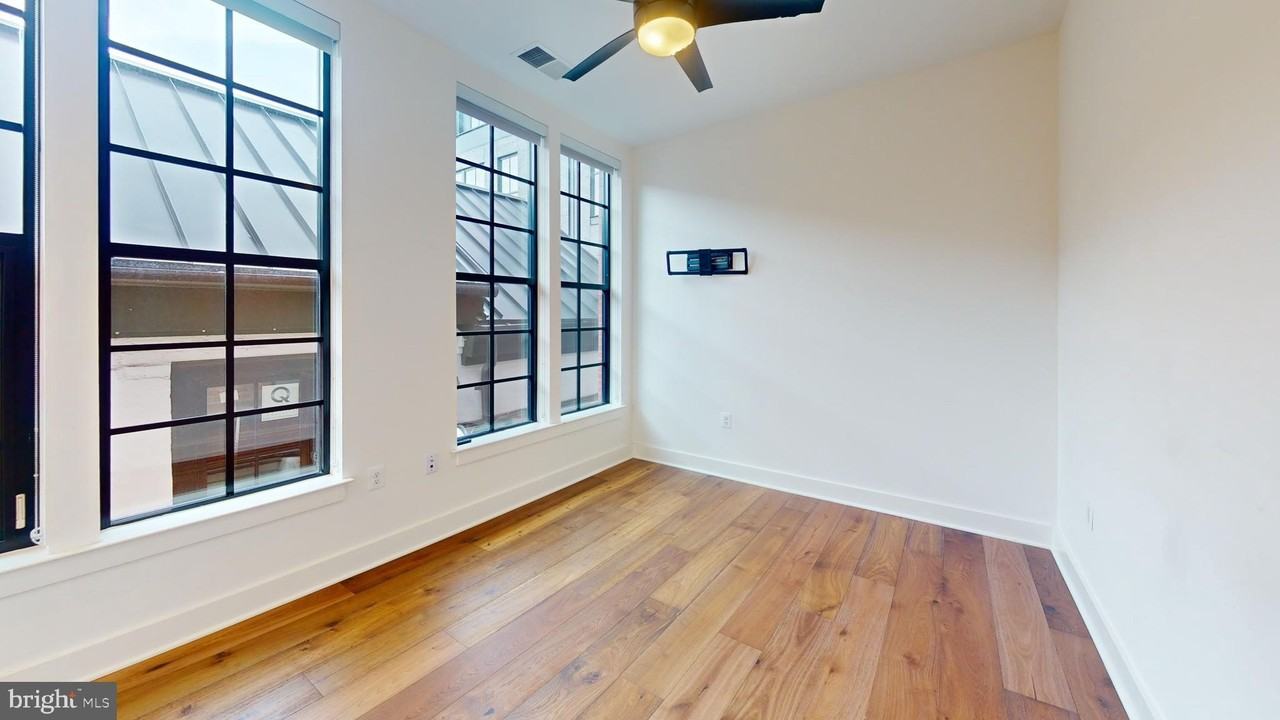 1312 King St Apt 207 #207 - Photo 7 of 12