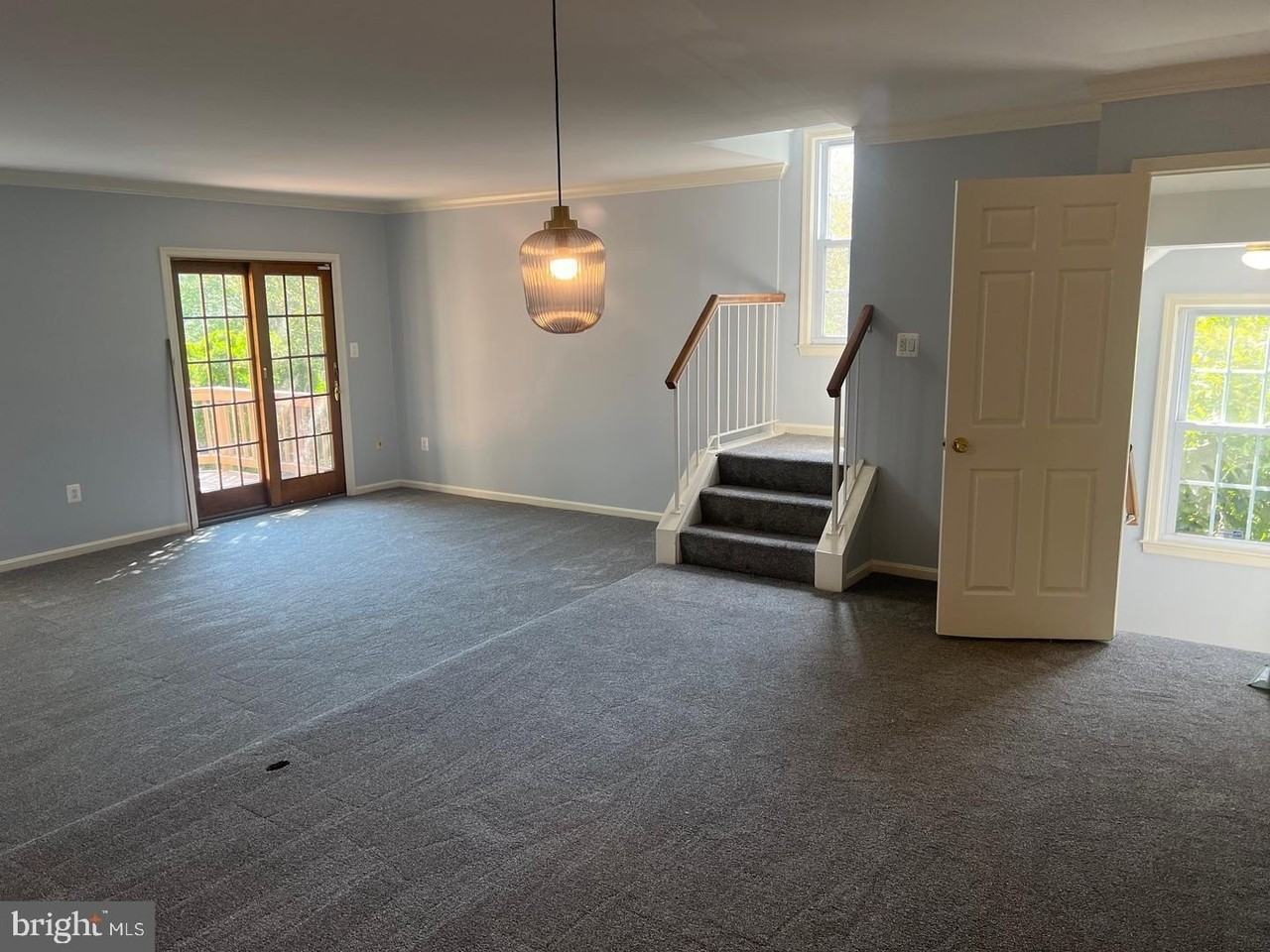 6830 Wild Rose Ct - Photo 7 of 26