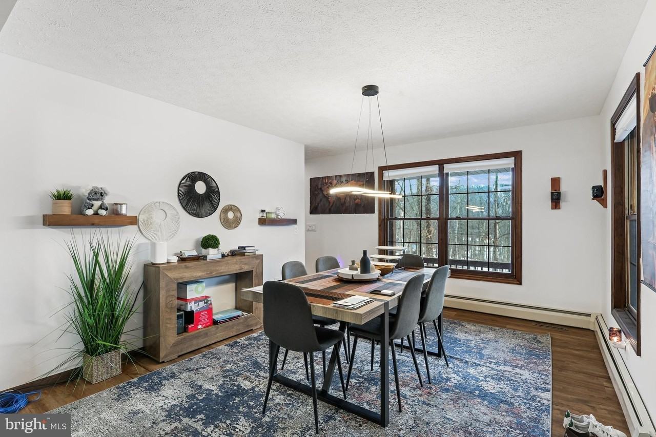 761 Timberlake Dr - Photo 3 of 50