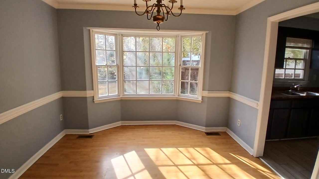 3504 E Jameson Rd - Photo 7 of 33